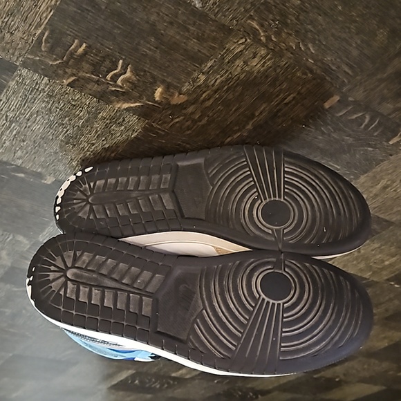 Jordan 1 Retro High OGPrototype - Picture 11 of 13